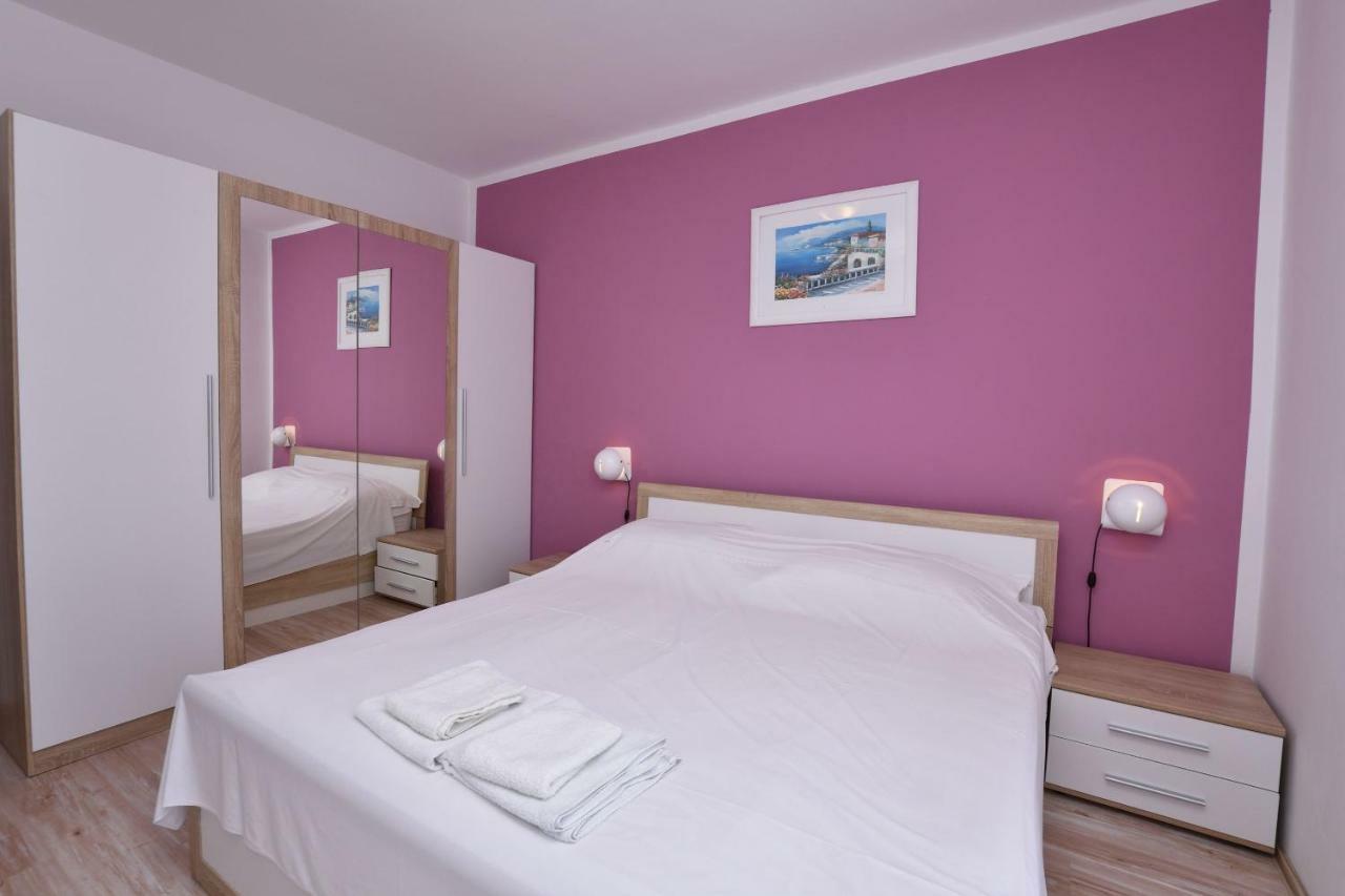 Apartments Jere Proto Primosten Exterior photo