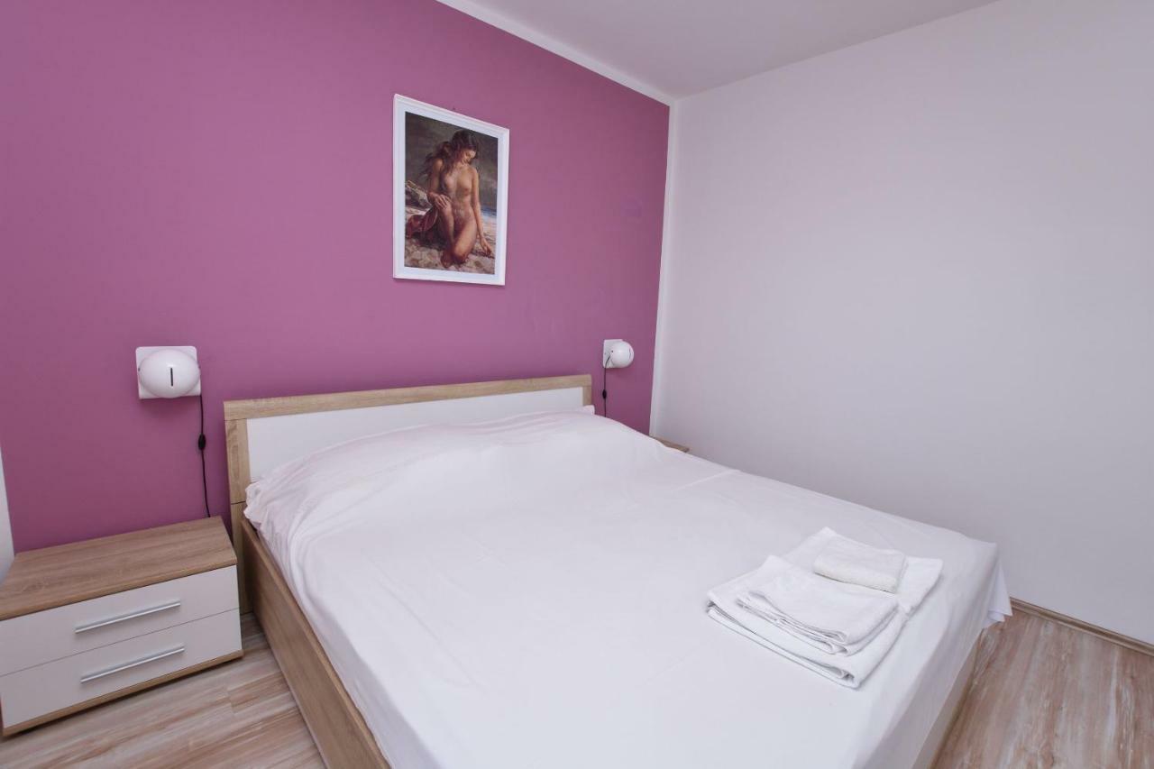 Apartments Jere Proto Primosten Exterior photo