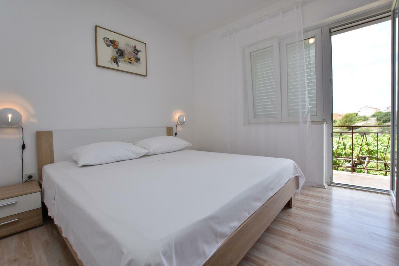 Apartments Jere Proto Primosten Exterior photo